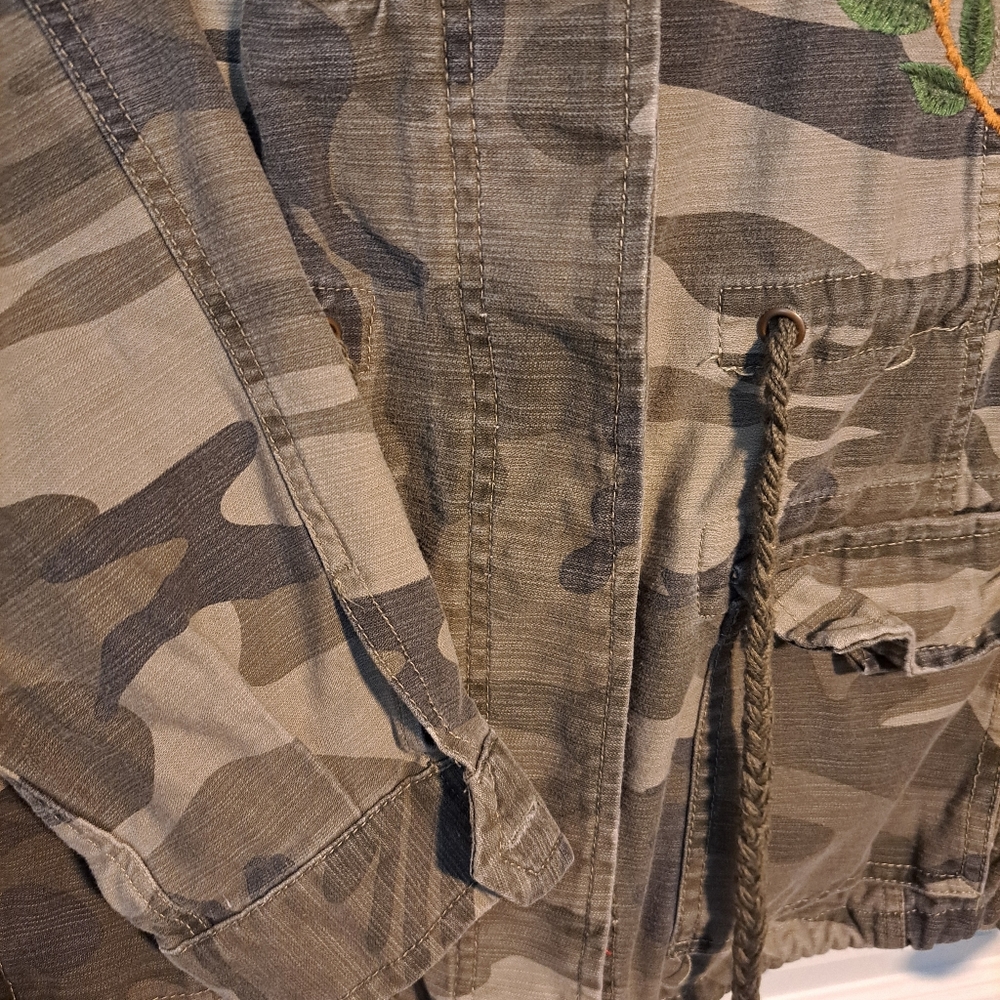 Torrid jacket in size 0. - Picture 12 of 16